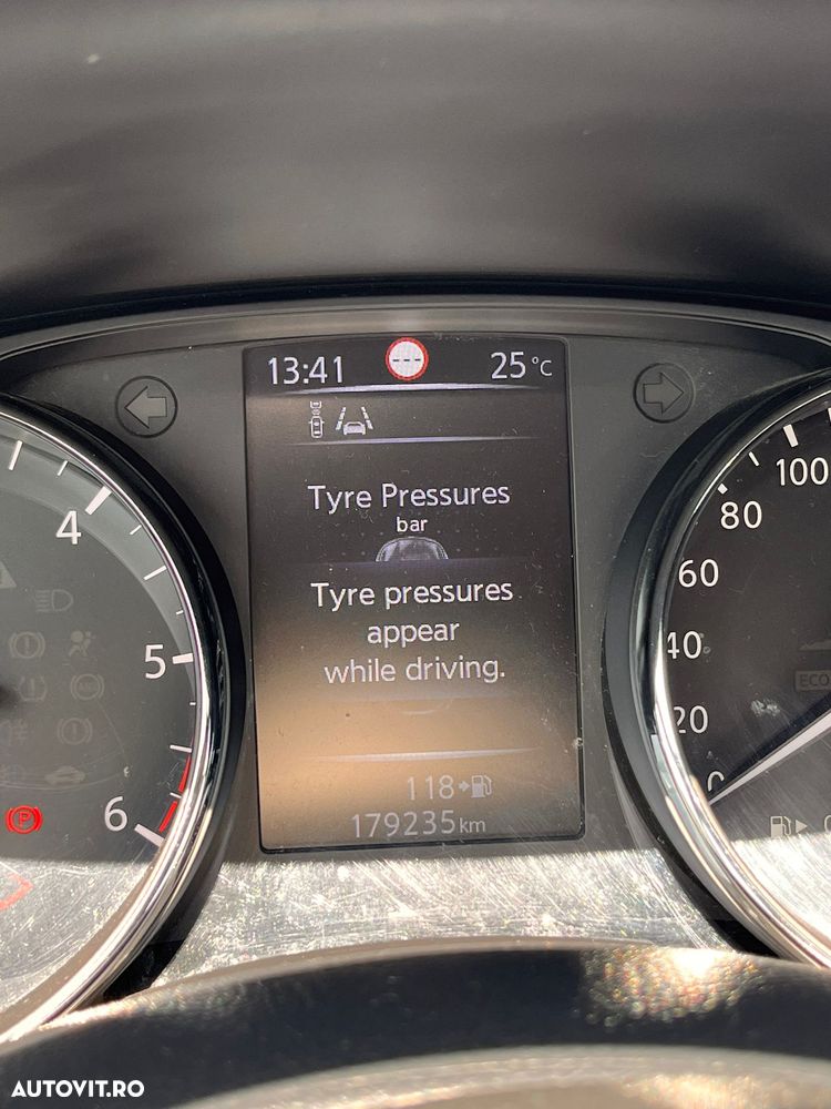 Nissan Qashqai 1.6 DCI ACENTA - 11