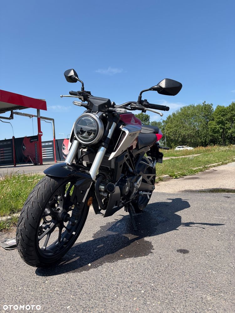Honda CB - 2