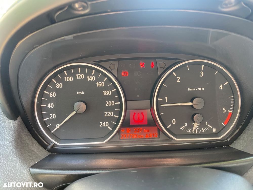 BMW Seria 1 - 11