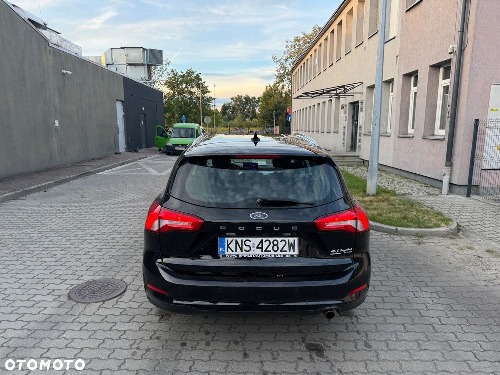 Ford Focus 1.5 EcoBlue Connected - 4