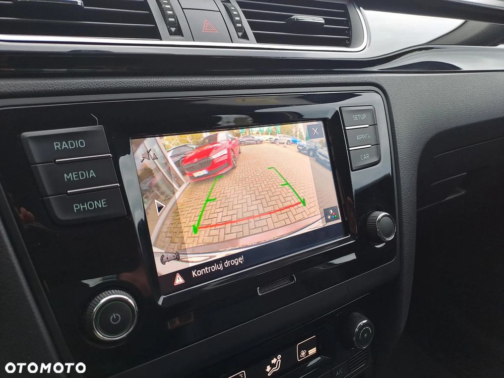 Skoda RAPID 1.0 TSI Ambition - 20
