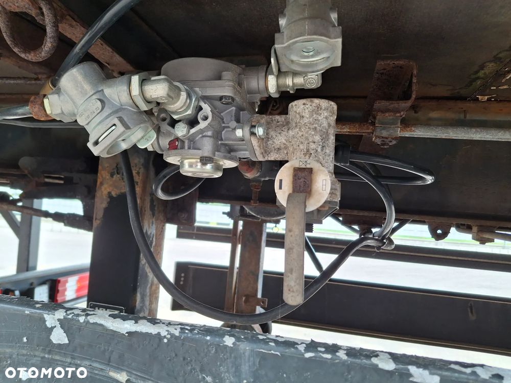 Mercedes-Benz Axor 1933 HDS FASSI F135 17 Metrów Wysięgu Żuraw Skrzynia Siodło Zawieszenie Resor 2010r Przyczepa Łączna Długość Ładunku 11 Metrów Transport Ładunków Dłużycowych Do Zbrojenia Do Budowlanki - 21