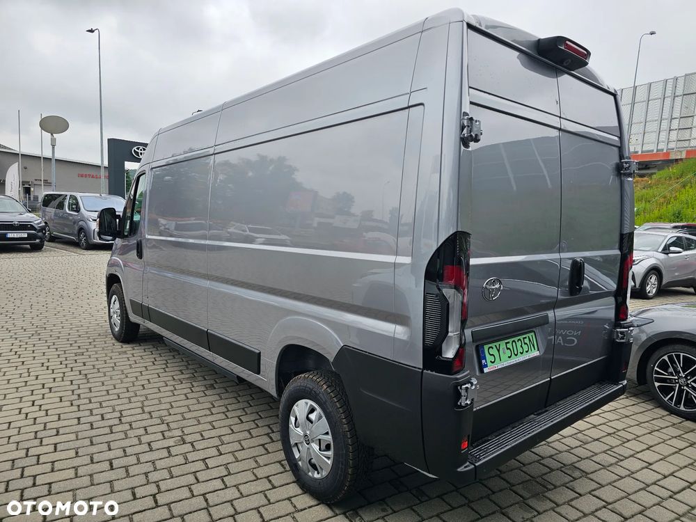 Toyota Proace MAX - 16