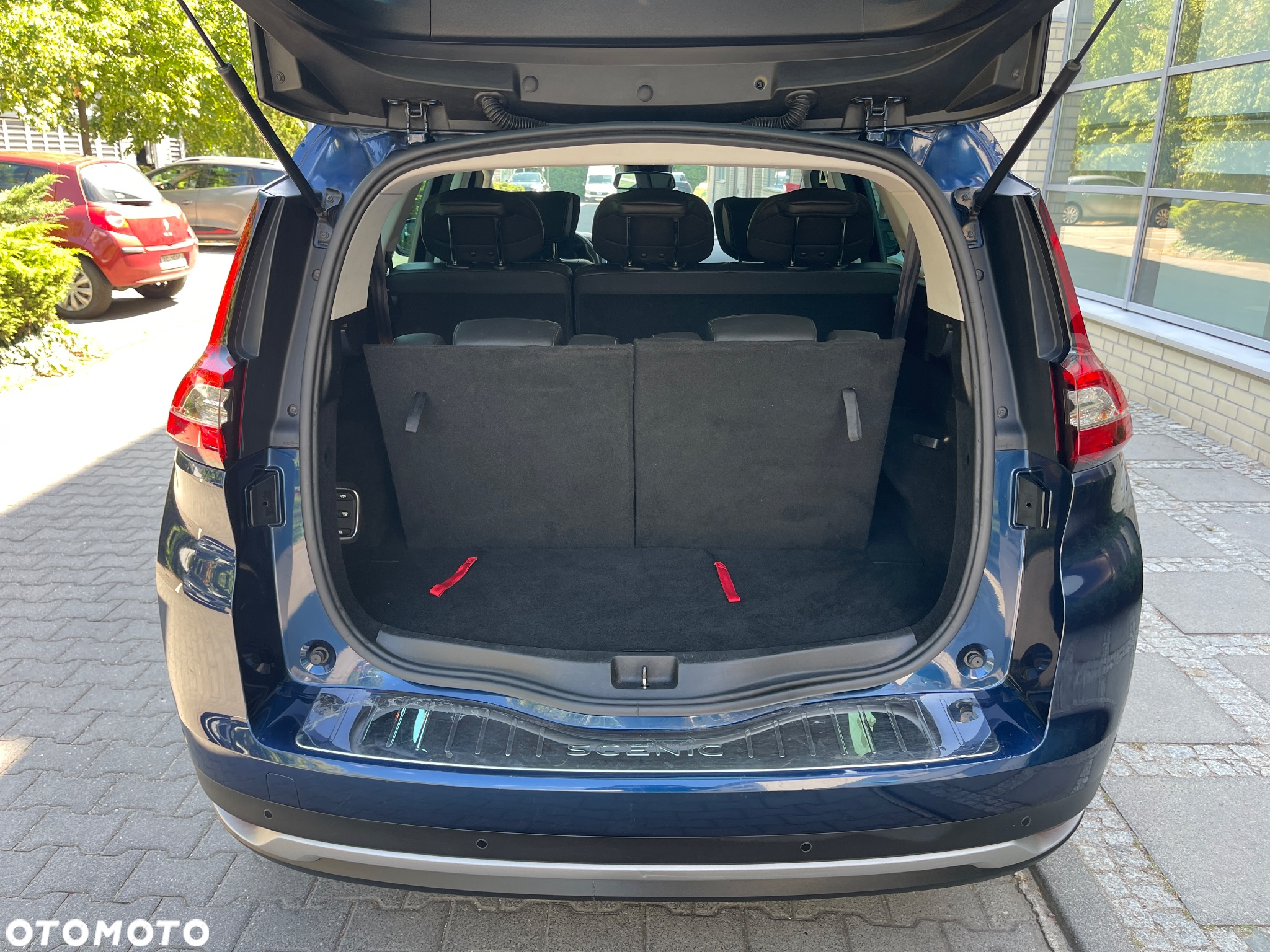 Renault Grand Scenic Gr 1.3 TCe FAP Intens - 10