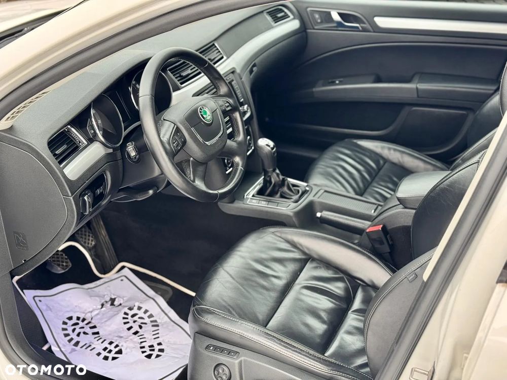 Skoda Superb 1.8 TSI Exclusive - 15