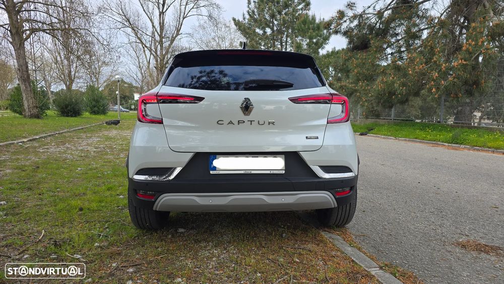 Renault Captur 1.6 E-Tech Full Hybrid Evolution - 2