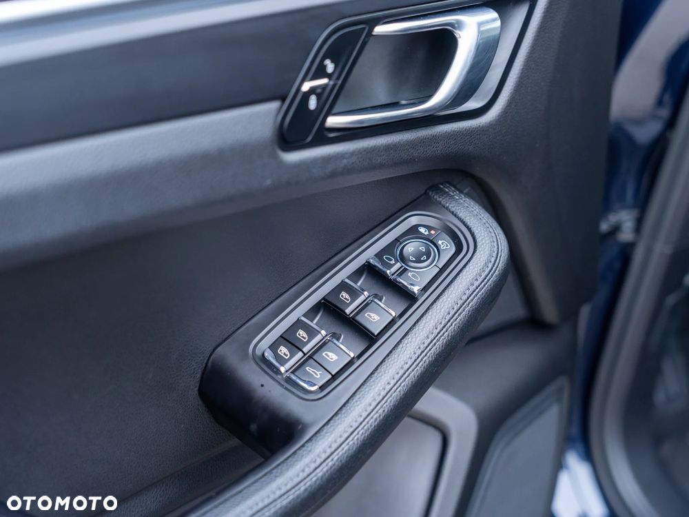 Porsche Macan PDK - 31