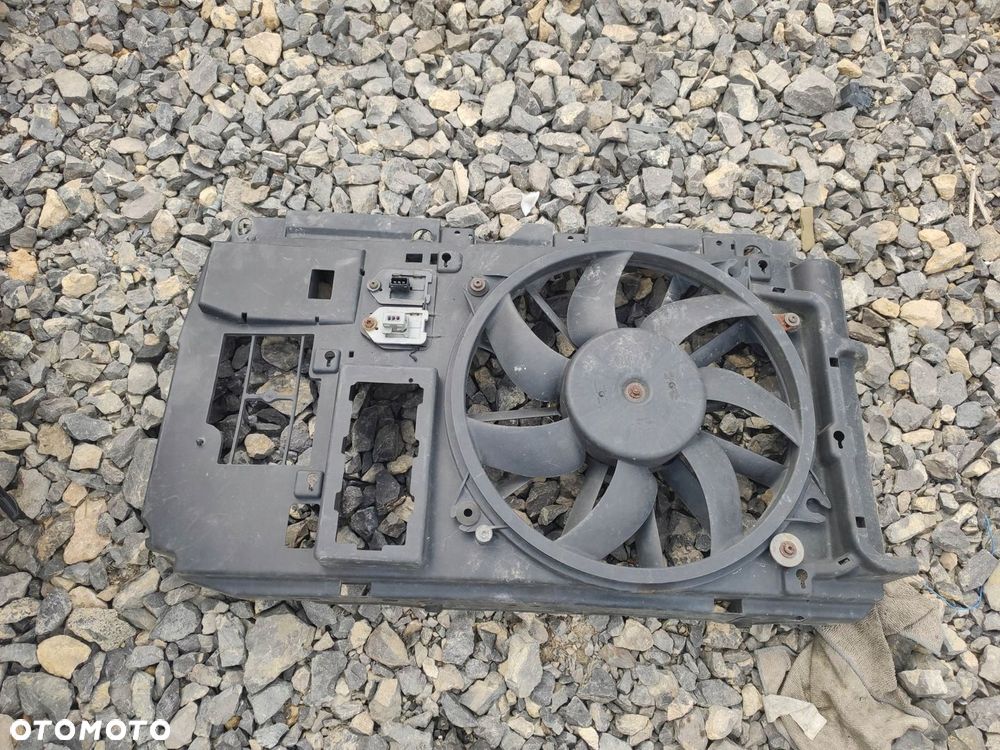 CC WENTYLATOR CHŁODNICY PARTNER BERLINGO I LIFT 1.9 D 9645028480 - 1