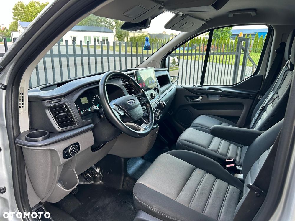 Ford Transit Custom 300 L2H1 Limited (bryg.) - 4