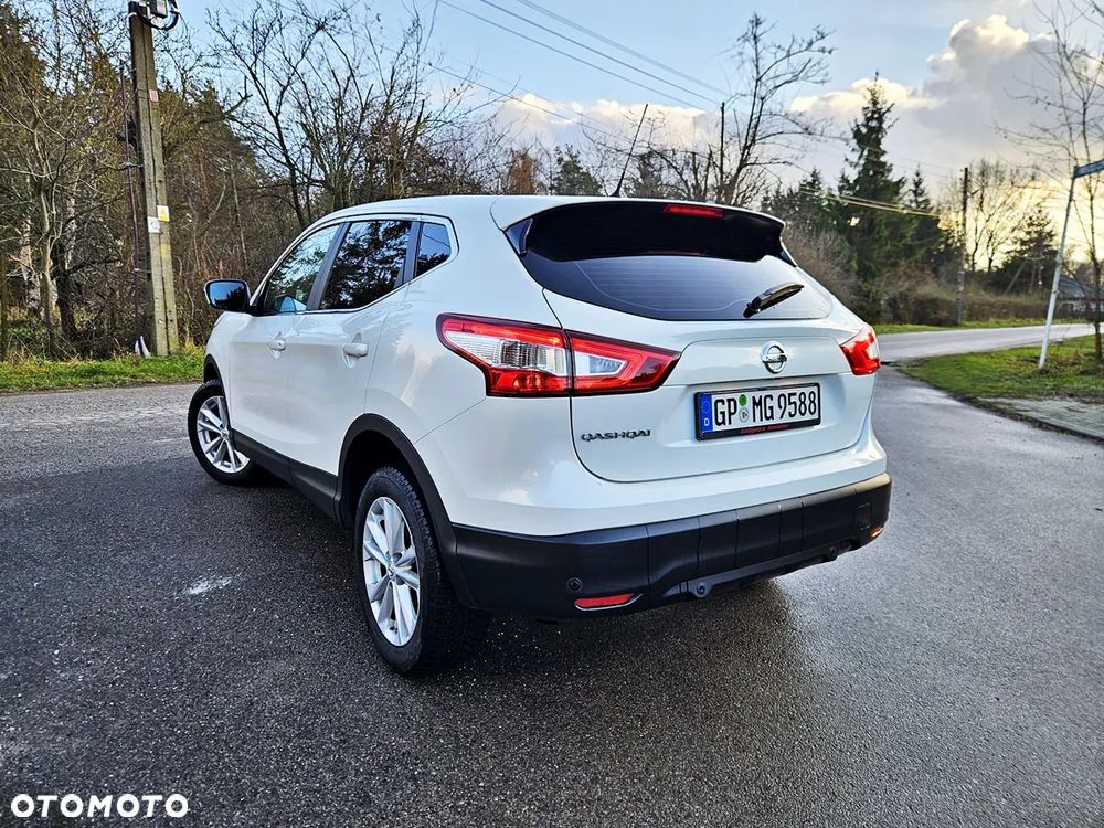 Nissan Qashqai 1.2 DIG-T N-Connecta - 11