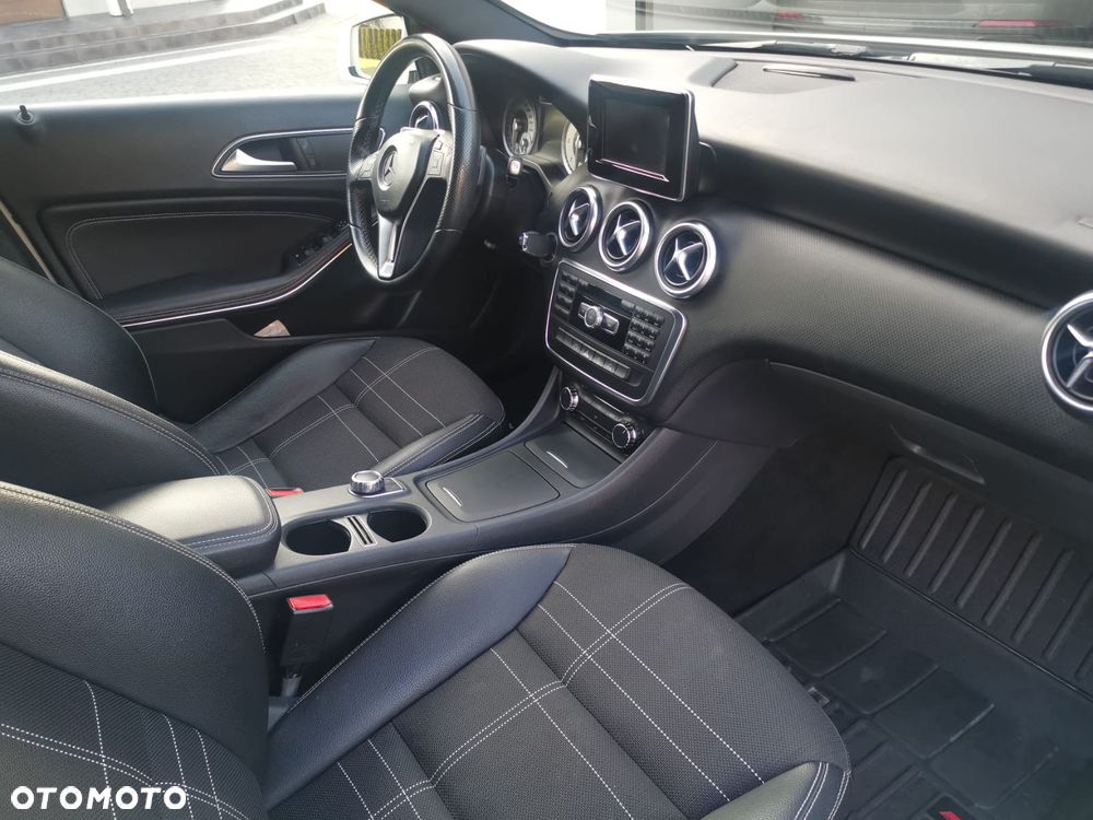 Mercedes-Benz Klasa A 180 d 7G-DCT - 11