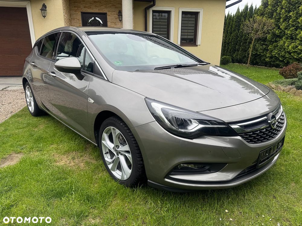 Opel Astra 1.4 Turbo Innovation - 4