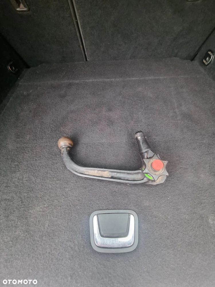 Opel Astra 2.0 CDTI DPF Sports Tourer Automatik Design Edition - 18