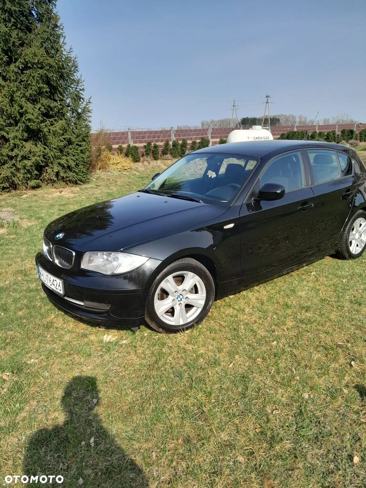 BMW Seria 1 116d - 19