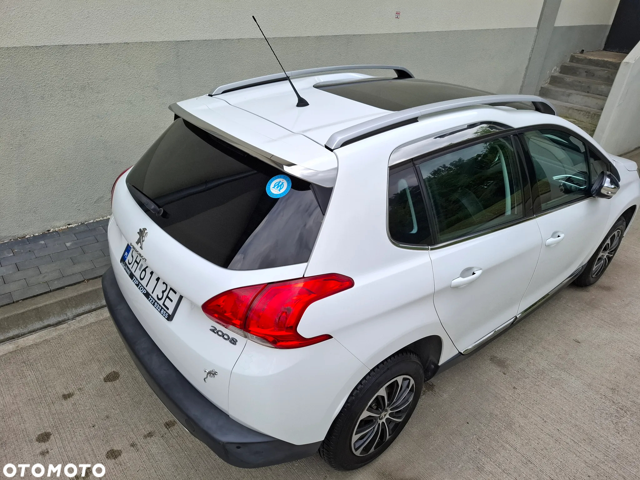 Peugeot 2008 1.2 Pure Tech Allure S&S EAT6 - 9