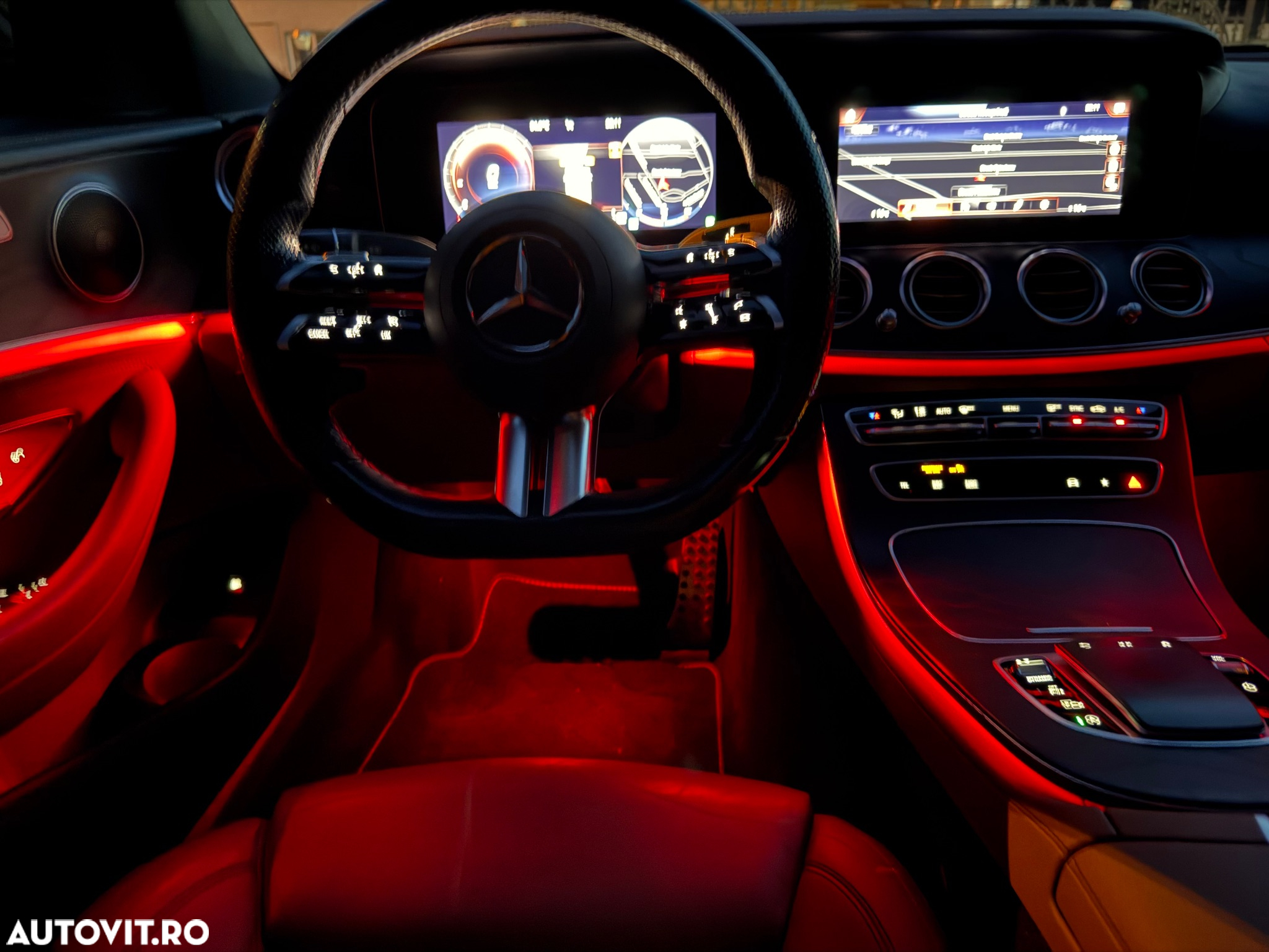 Mercedes-Benz E 220 d Aut. - 30