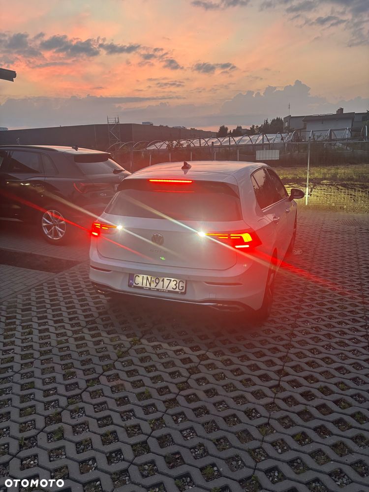Volkswagen Golf 1.5 TSI EVO Style - 25