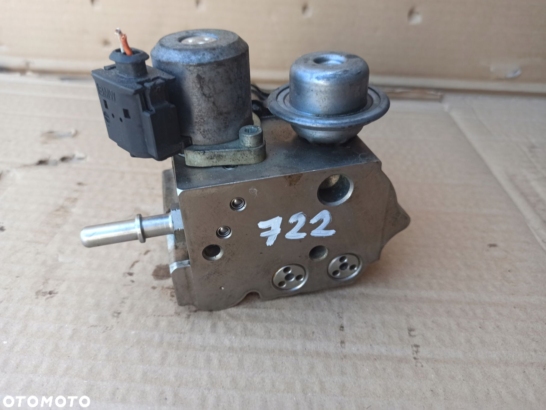 Pompa paliwa wtryskowa CITROEN PEUGEOT 1.6THP V758887980 - 3
