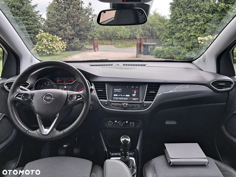 Opel Crossland X - 17
