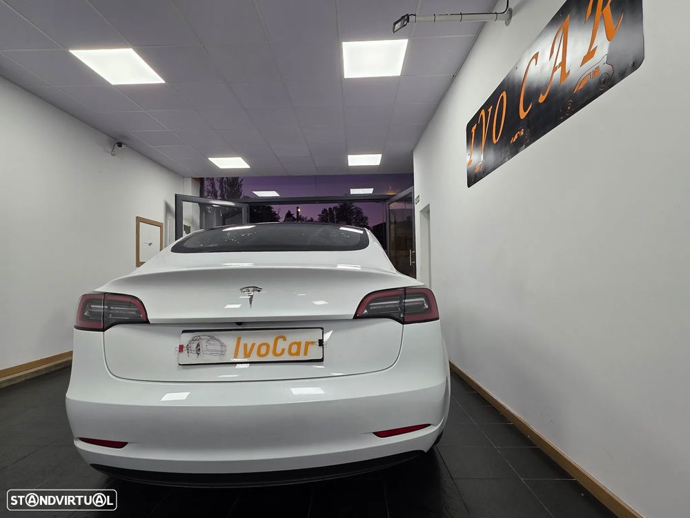 Tesla Model 3 Tração Traseira - 3
