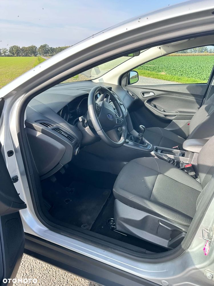 Ford Focus - 5