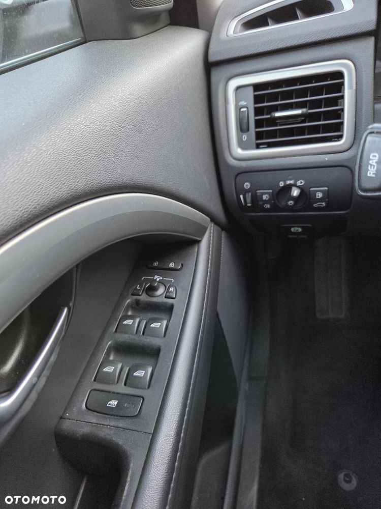 Volvo XC 70 D5 AWD Summum - 13