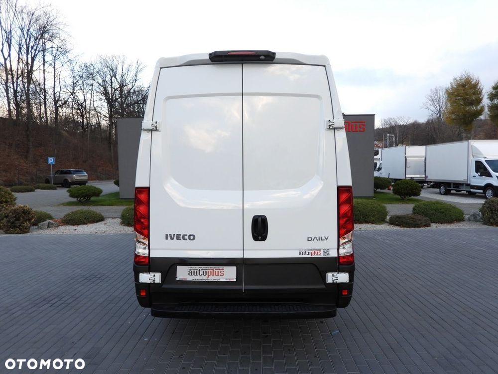 Iveco DAILY 35S14 FURGON CHŁODNIA  0*C ZASILANIE 230V NAWIGACJA AUTOMAT  KLIMATYZACJA  140KM - 12