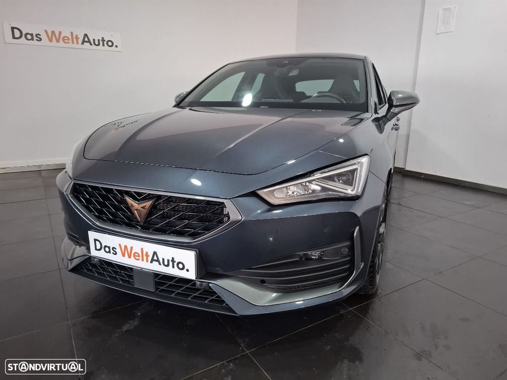 Cupra Leon 1.5 eTSI MID DSG - 2