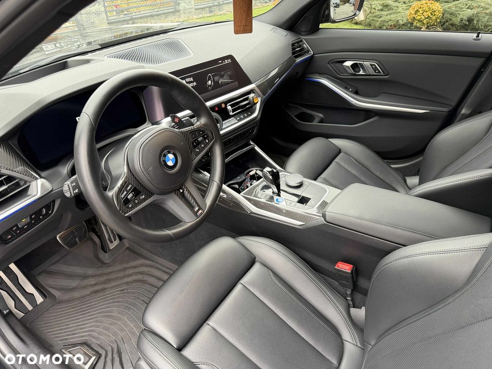 BMW Seria 3 M340i xDrive sport - 11