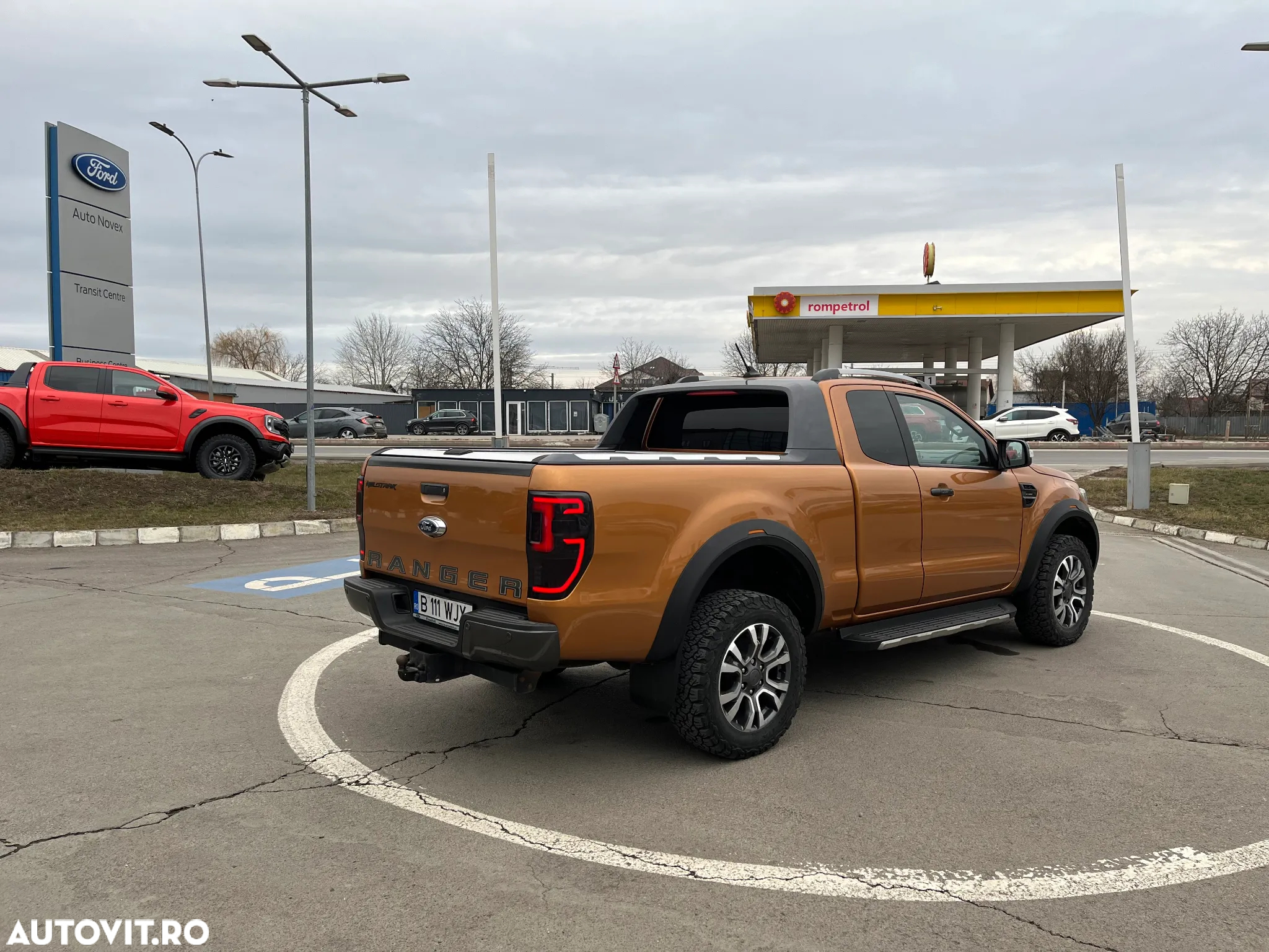 Ford Ranger Pick-Up 2.0 EcoBlue 213 CP 4x4 Cabina Dubla Wildtrack Aut. - 5