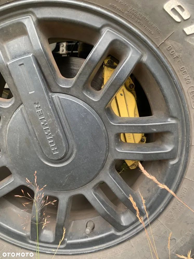 Hummer H3 - 12