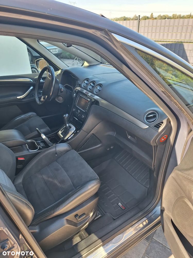 Ford S-Max 2.0 TDCi DPF Titanium MPS6 - 13