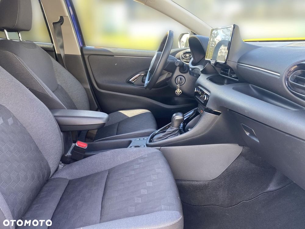 Toyota Yaris Hybrid 1.5 Style - 14