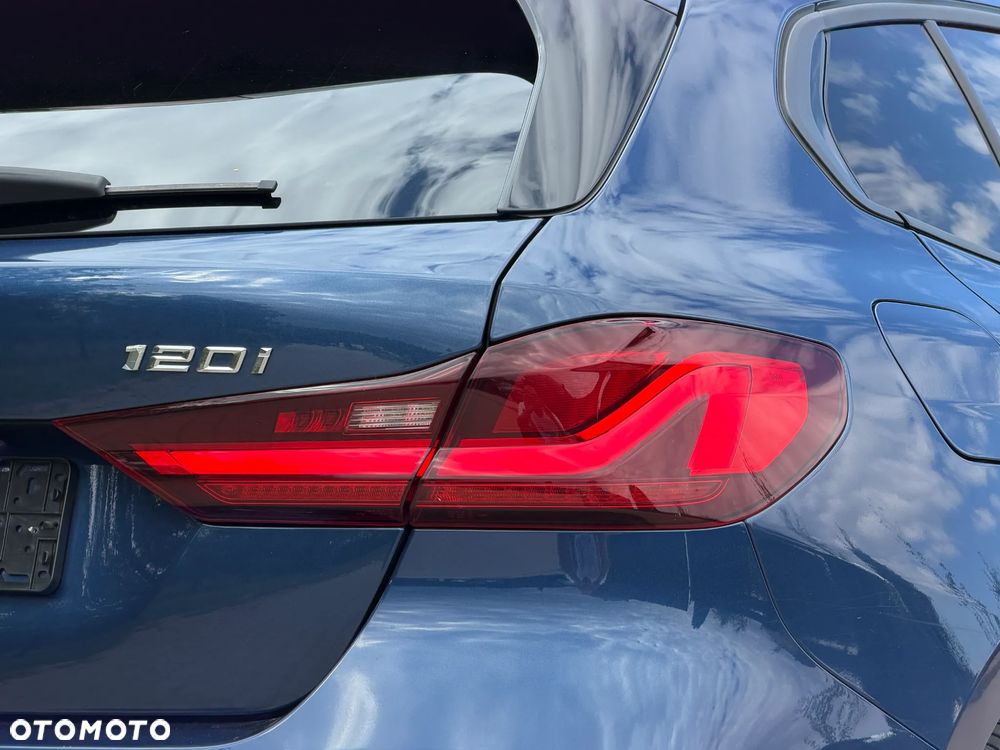 BMW Seria 1 120i Edition Colorvision - 25