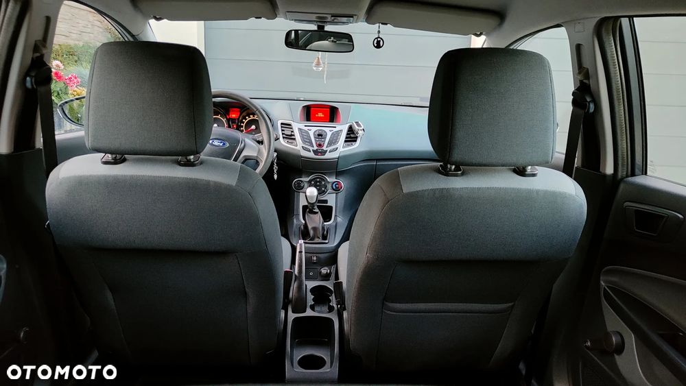 Ford Fiesta - 6