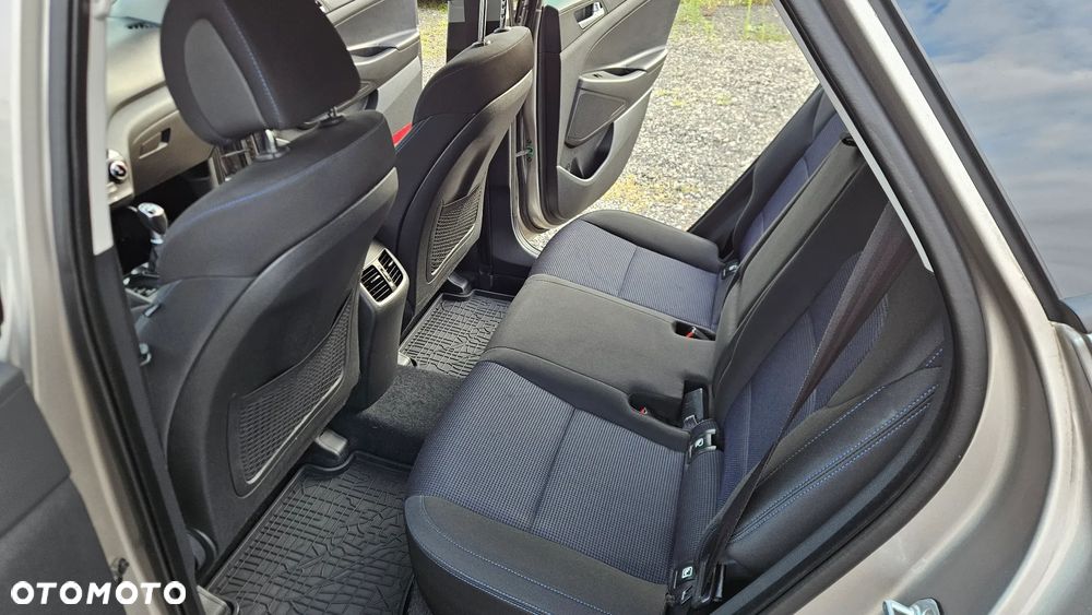 Hyundai Tucson 1.6 GDI BlueDrive Style 2WD - 13