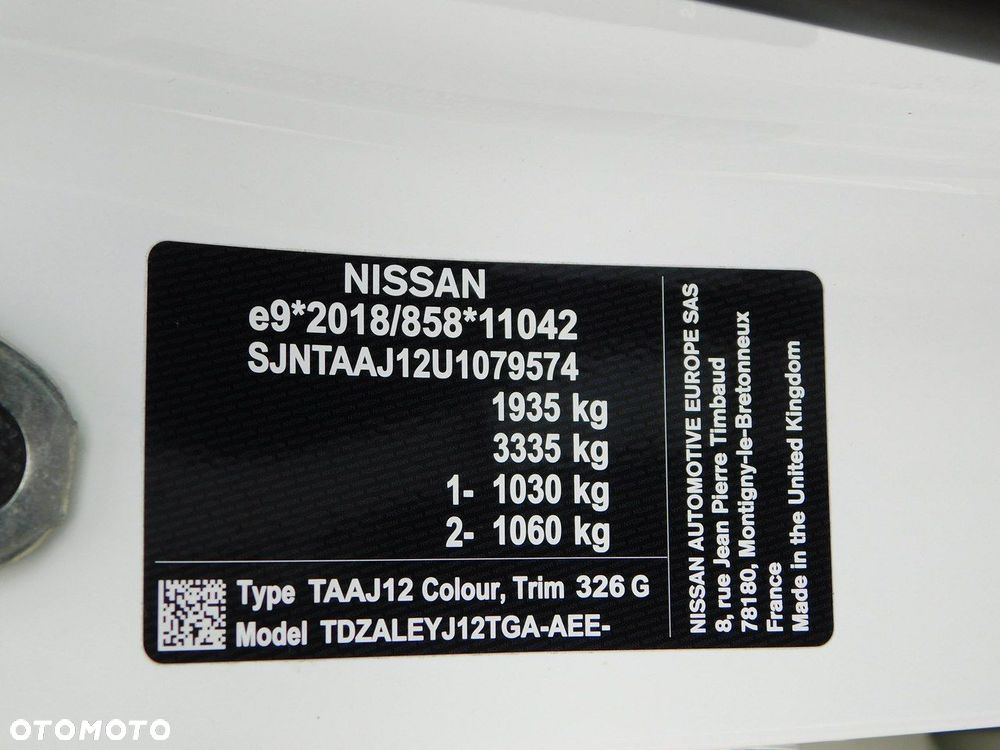 Nissan Qashqai 1.3 DIG-T N-Connecta - 24