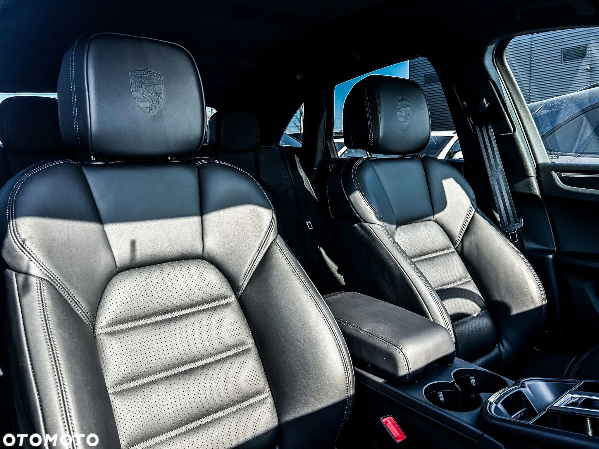 Porsche Macan Standard - 11