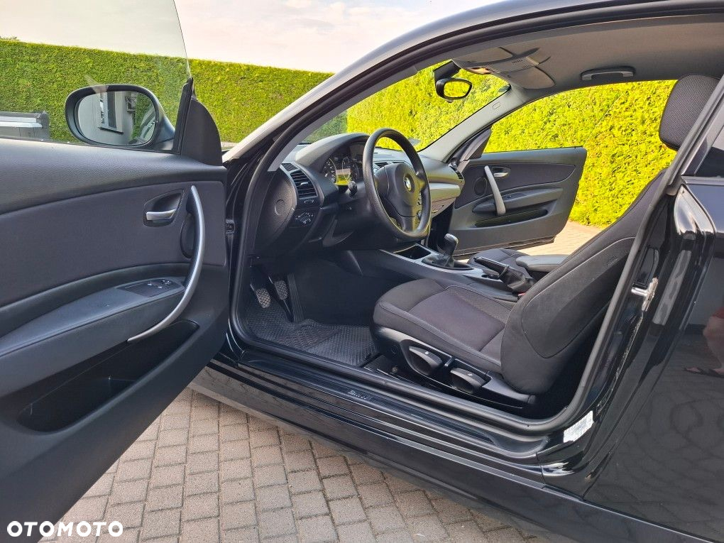 BMW Seria 1 116d - 10