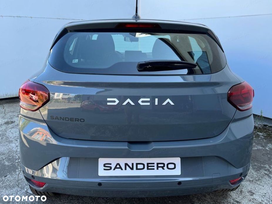 Dacia Sandero - 5