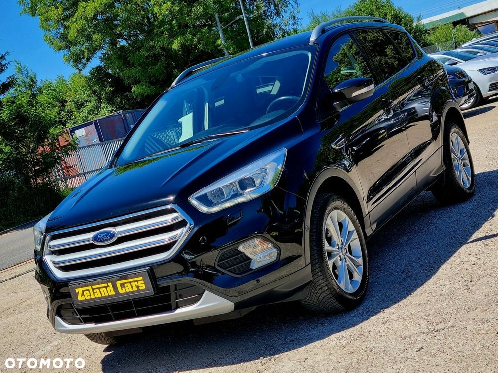Ford Kuga 1.5 EcoBoost 2x4 Titanium - 1