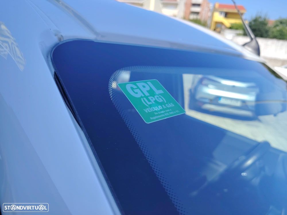Dacia Lodgy 1.6 ECO-G Comfort 7L Bi-Fuel - 25