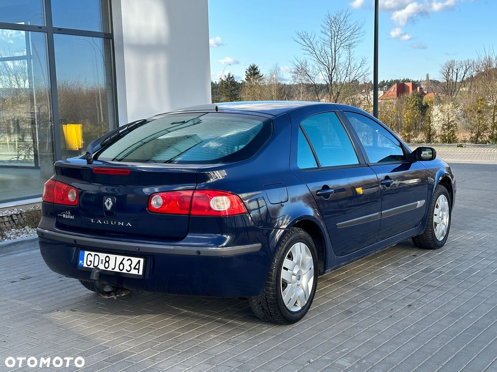 Renault Laguna II 1.6 16V Expression - 6