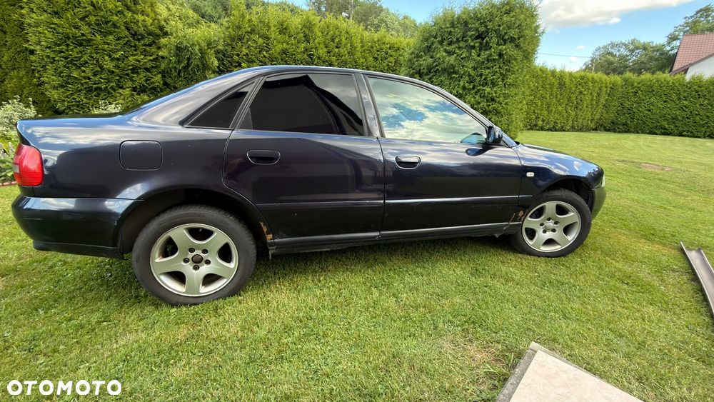 Audi A4 Limousine 1.9 TDI - 4