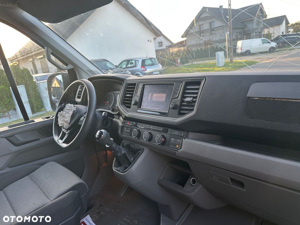Volkswagen Crafter - 16