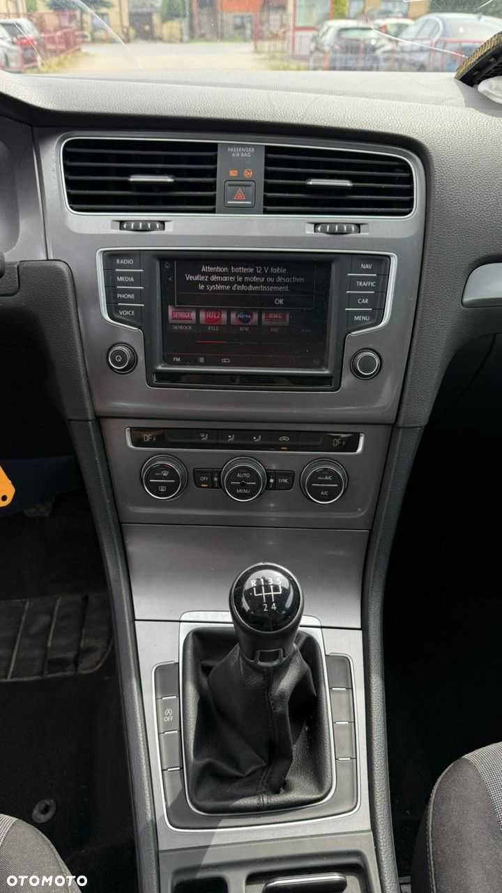 Volkswagen Golf - 13