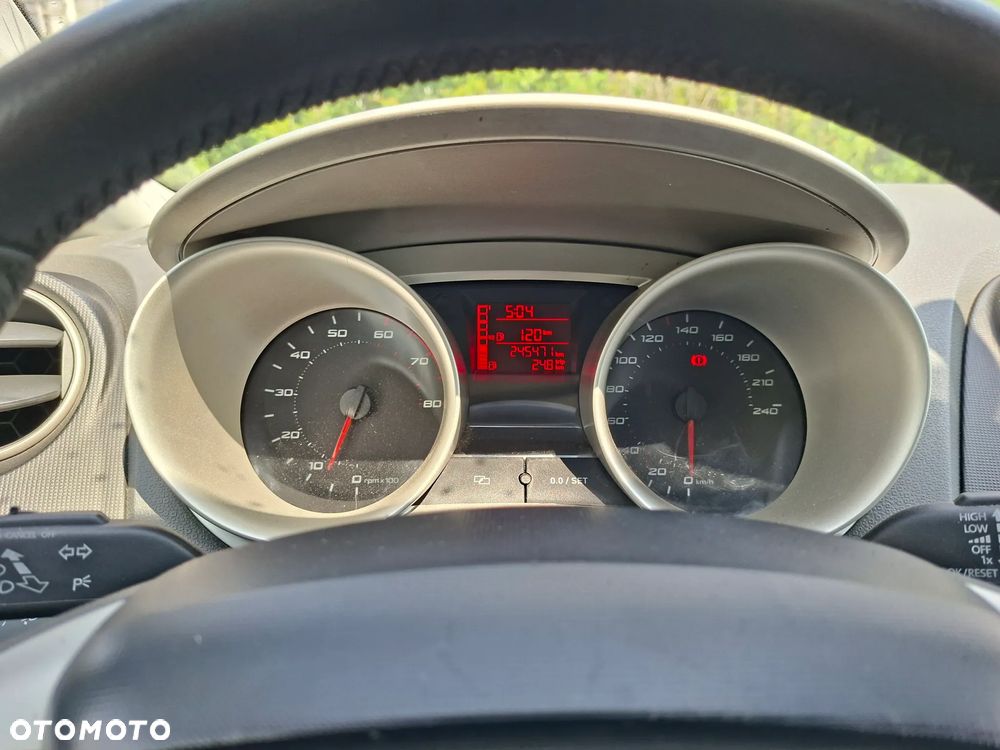 Seat Ibiza 1.6 16V Style - 14