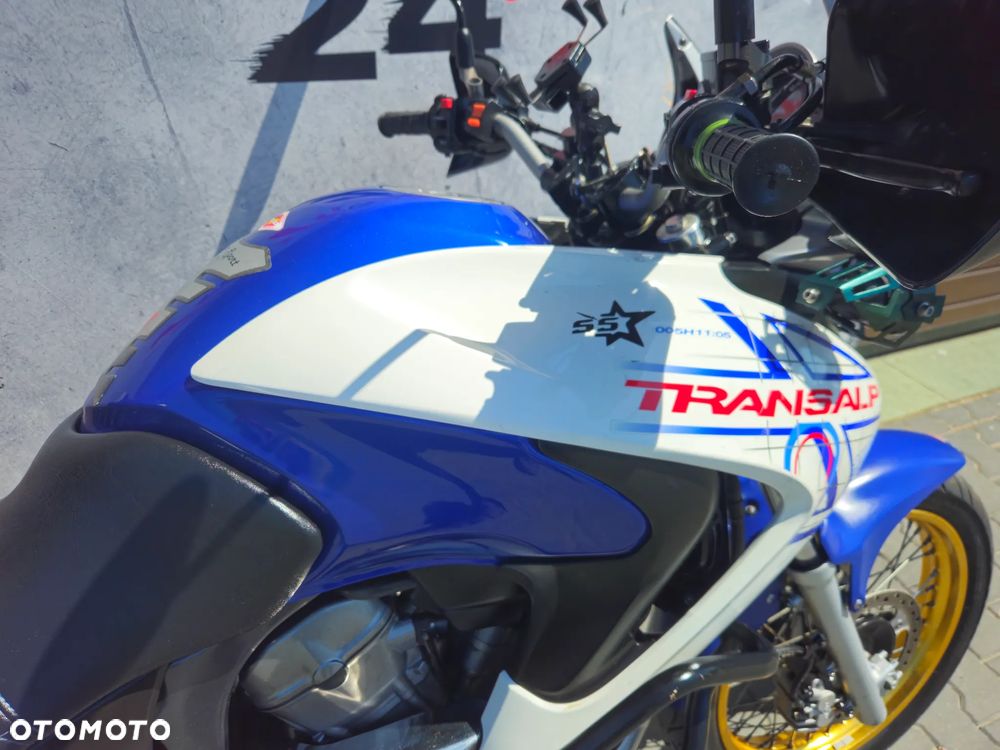 Honda Transalp - 25