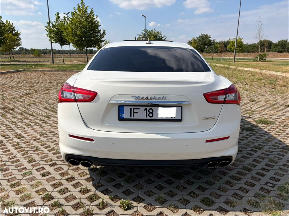 Maserati Ghibli GranLusso - 7