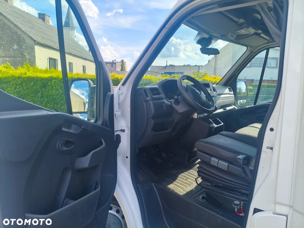 Renault Master FWD 2.3 dCi MR`19 E6 3.5t - 4